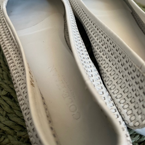 COLE HAAN Resort Murano Sandstone Leather Woven Slip-on Flats Size 7.5 - Picture 3 of 11